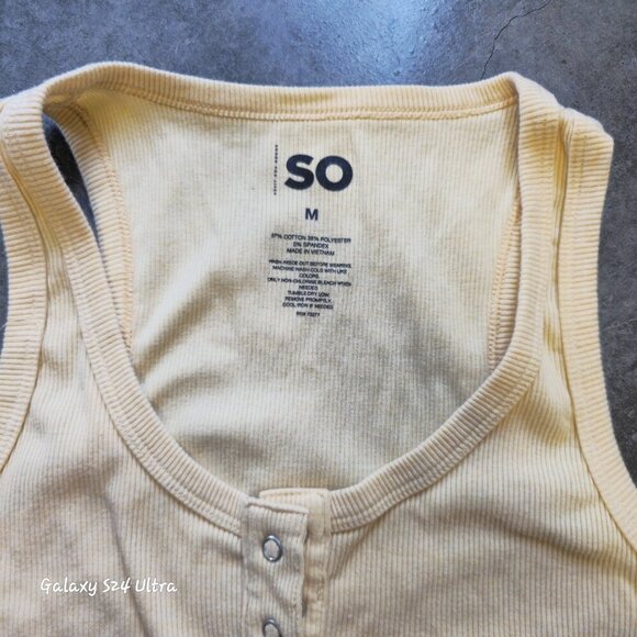 Light Yellow Racer Back tank Size Medium - Picture 3 of 6